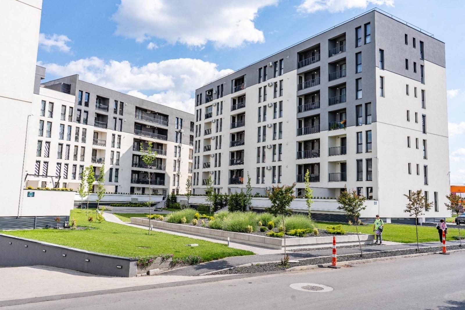 Modern With Free Private Parking In * Timişoara