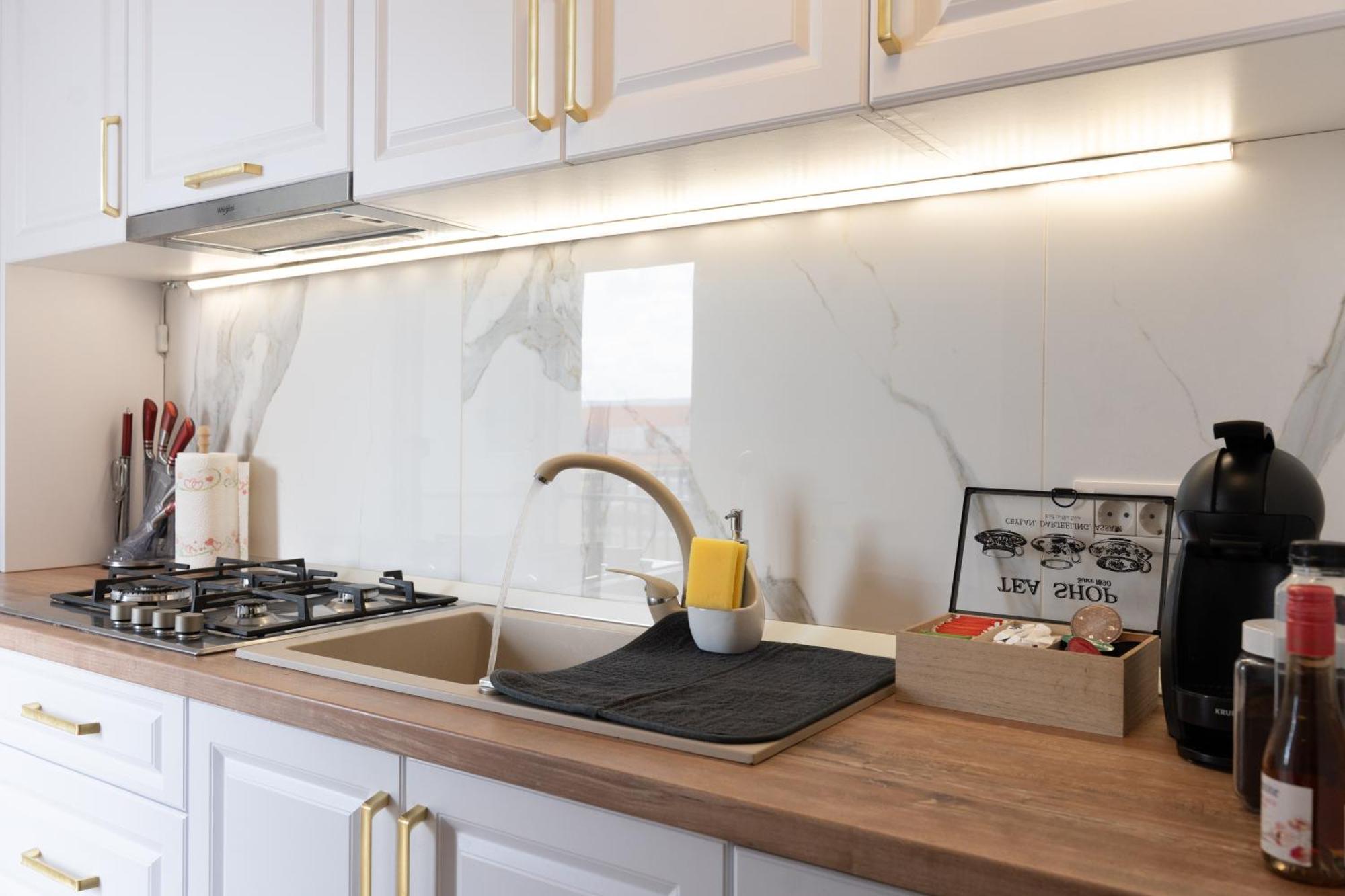 Modern With Free Private Parking In Appartement