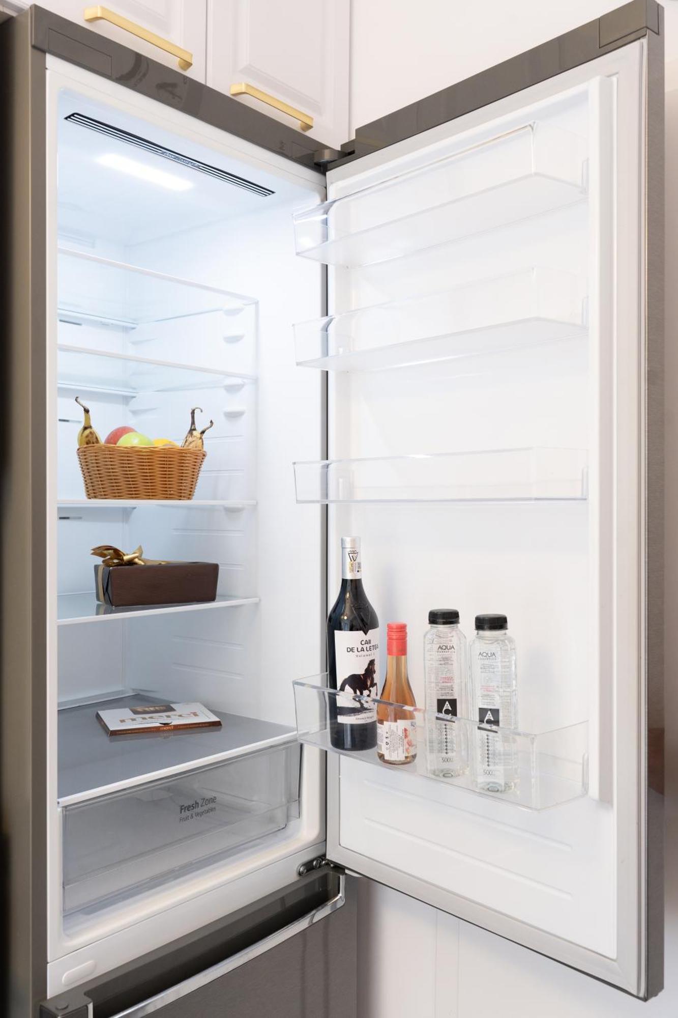 Modern With Free Private Parking In Appartement