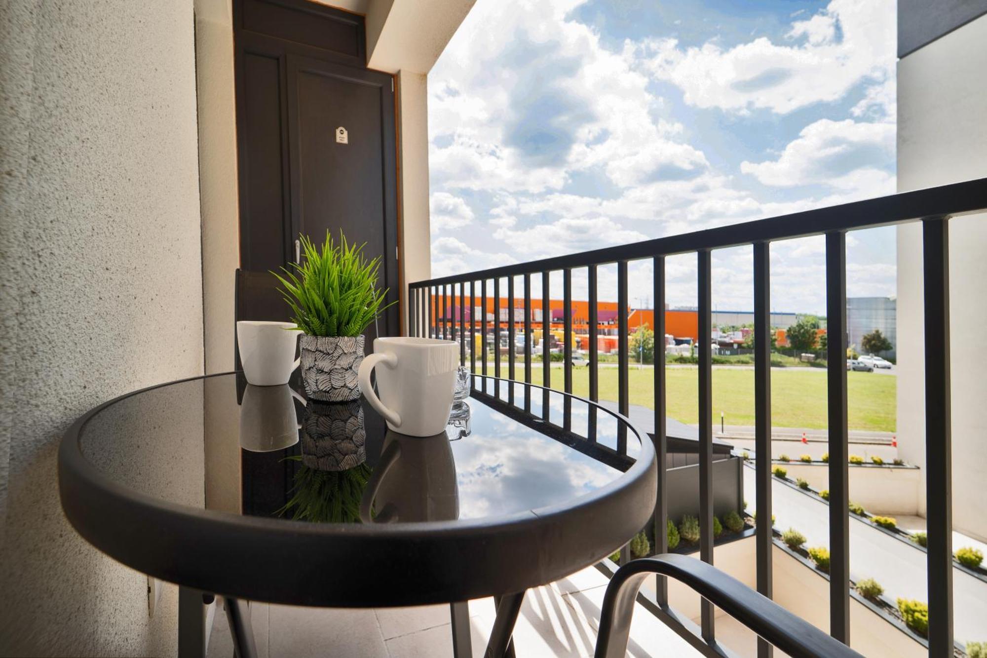 Appartement Modern With Free Private Parking In *